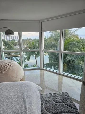 16500 Collins Avenue Sunny Isles Beach FL 33160