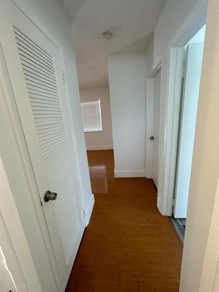1984 SW 28th Lane Fort Lauderdale FL 33312