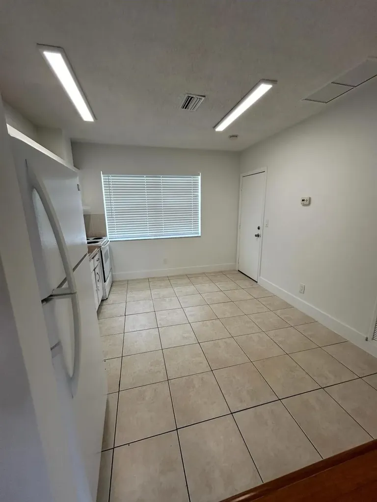 1984 SW 28th Lane Fort Lauderdale FL 33312