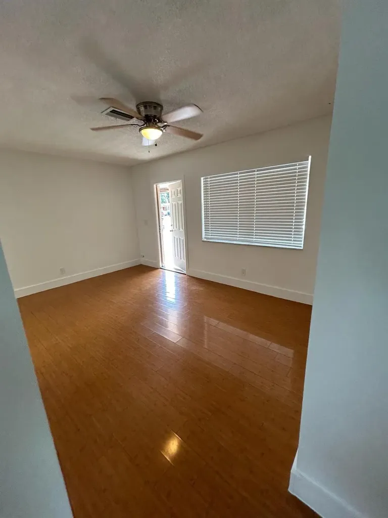 1984 SW 28th Lane Fort Lauderdale FL 33312