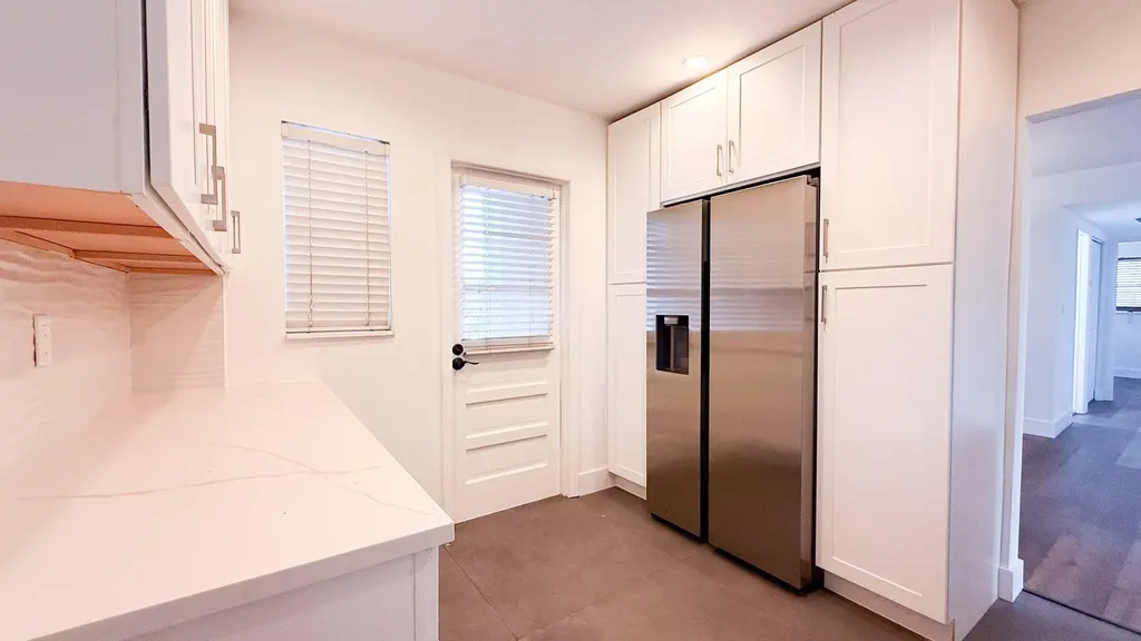 2420 SW 81st Avenue Davie FL 33324