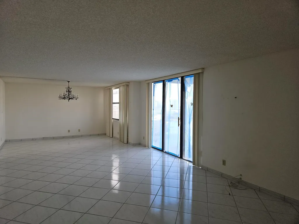 18151 NE 31st Court Aventura FL 33160