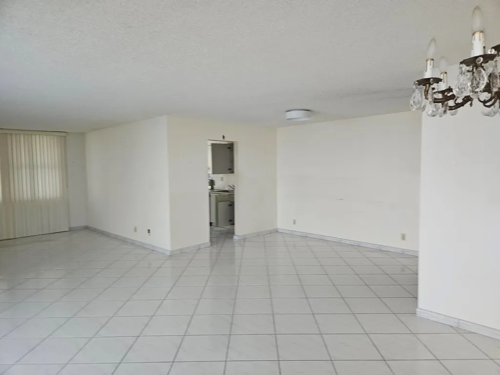 18151 NE 31st Court Aventura FL 33160