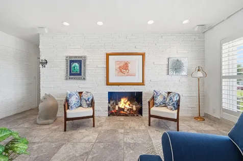 707 N Northlake Drive Hollywood FL 33019