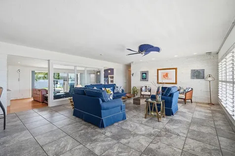 707 N Northlake Drive Hollywood FL 33019