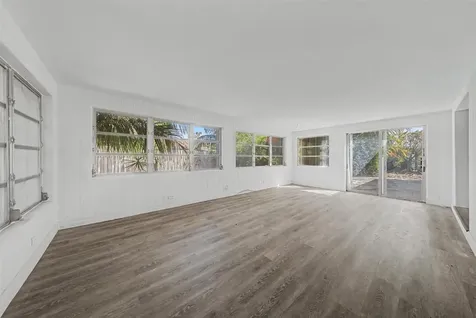 7730 W Lake Drive Lake Clarke Shores FL 33406
