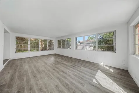 7730 W Lake Drive Lake Clarke Shores FL 33406