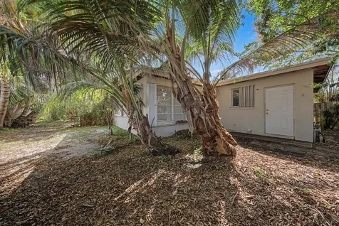 7730 W Lake Drive Lake Clarke Shores FL 33406