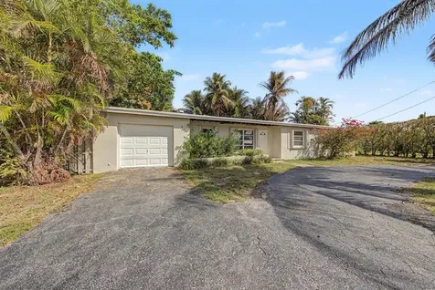 7730 W Lake Drive Lake Clarke Shores FL 33406