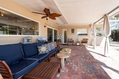 741 NW 97th Terrace Pembroke Pines FL 33024