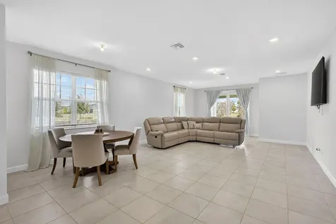 1332 Haywagon Trail Loxahatchee FL 33470