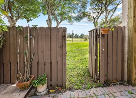 2136 SW 81st Way Davie FL 33324