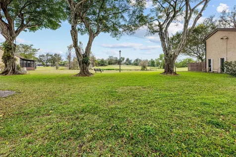 2136 SW 81st Way Davie FL 33324