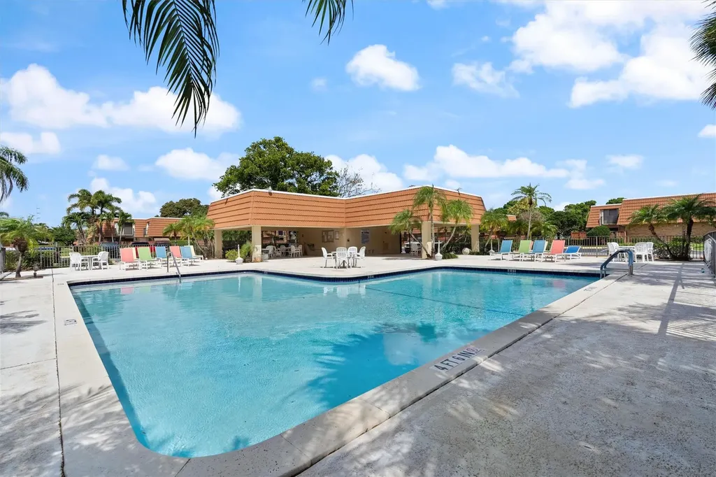 2944 SW 11th Place Deerfield Beach FL 33442