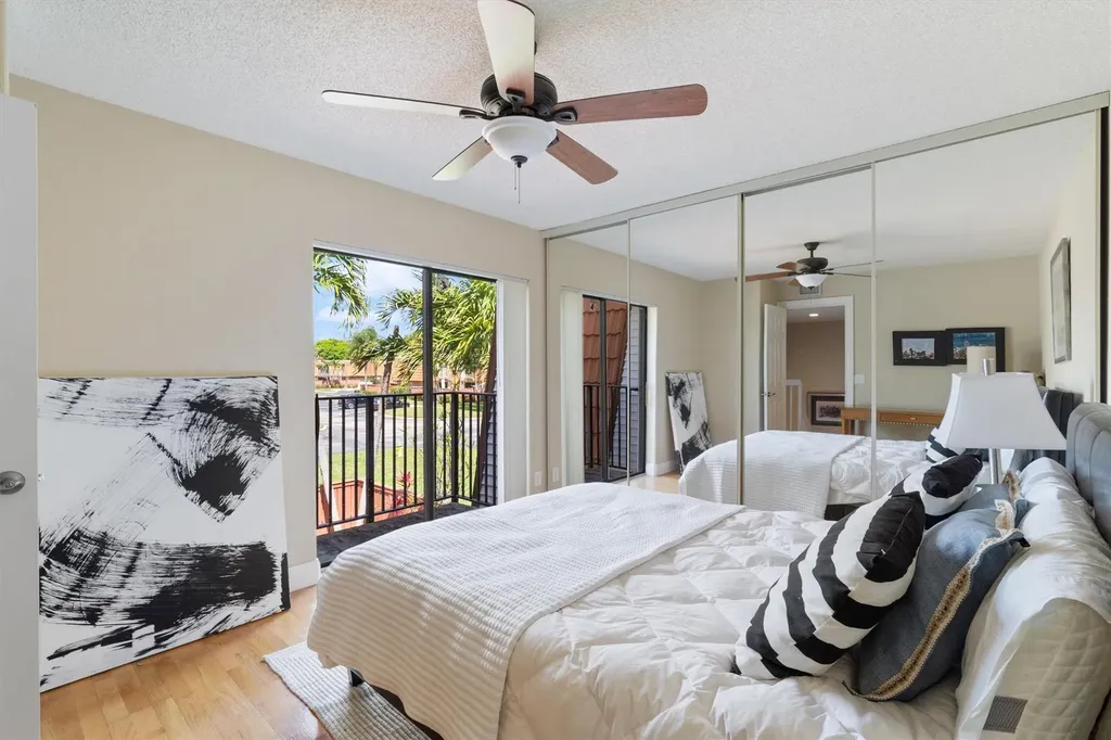 2944 SW 11th Place Deerfield Beach FL 33442