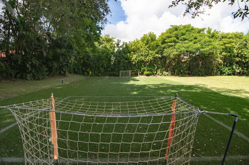 8208 Twin Lake Drive Boca Raton FL 33496