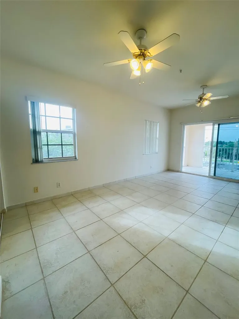 2605 Bay Drive Pompano Beach FL 33062