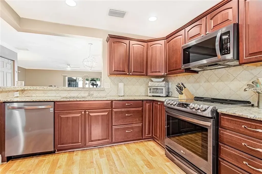 801 SE 16th Court Fort Lauderdale FL 33316
