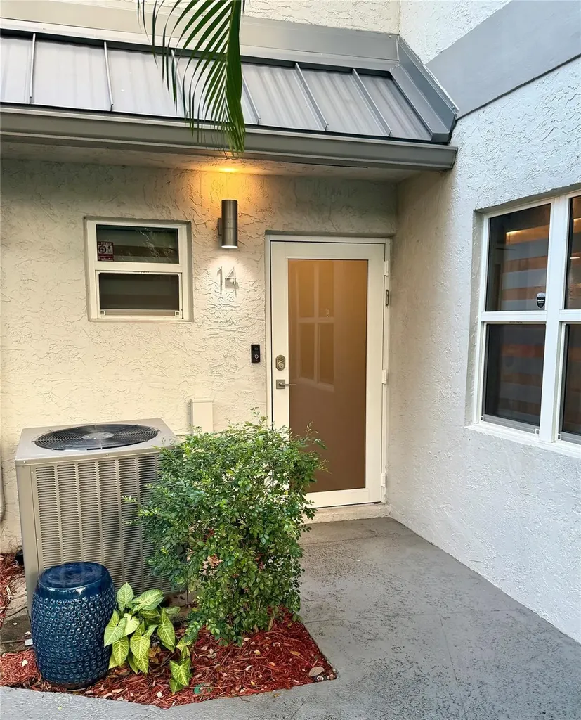 801 SE 16th Court Fort Lauderdale FL 33316