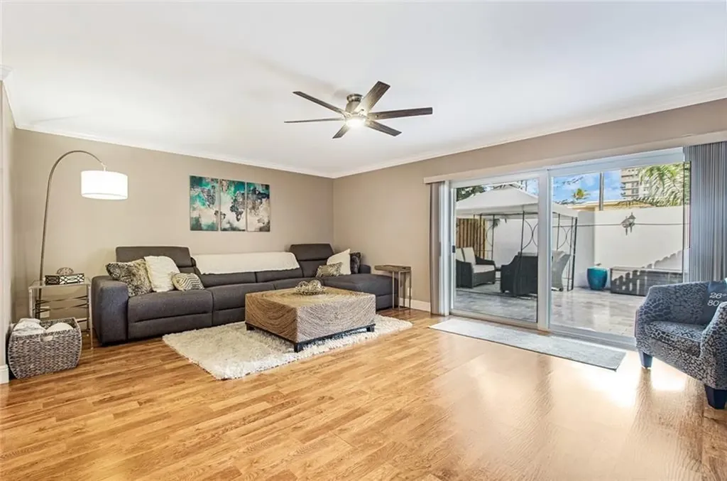 801 SE 16th Court Fort Lauderdale FL 33316