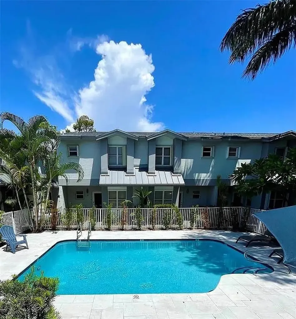 801 SE 16th Court Fort Lauderdale FL 33316