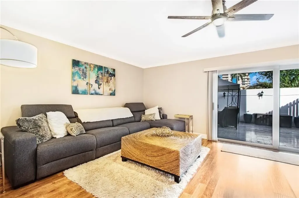 801 SE 16th Court Fort Lauderdale FL 33316