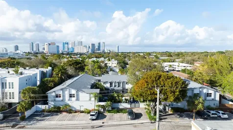 801 SE 16th Court Fort Lauderdale FL 33316