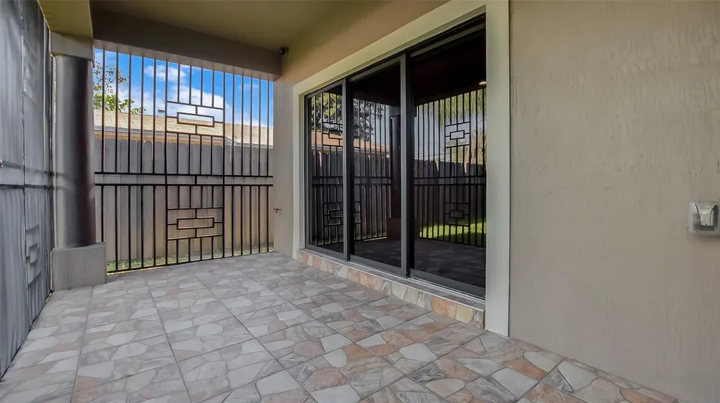 1461-1463 SW 40th Terrace Fort Lauderdale FL 33317