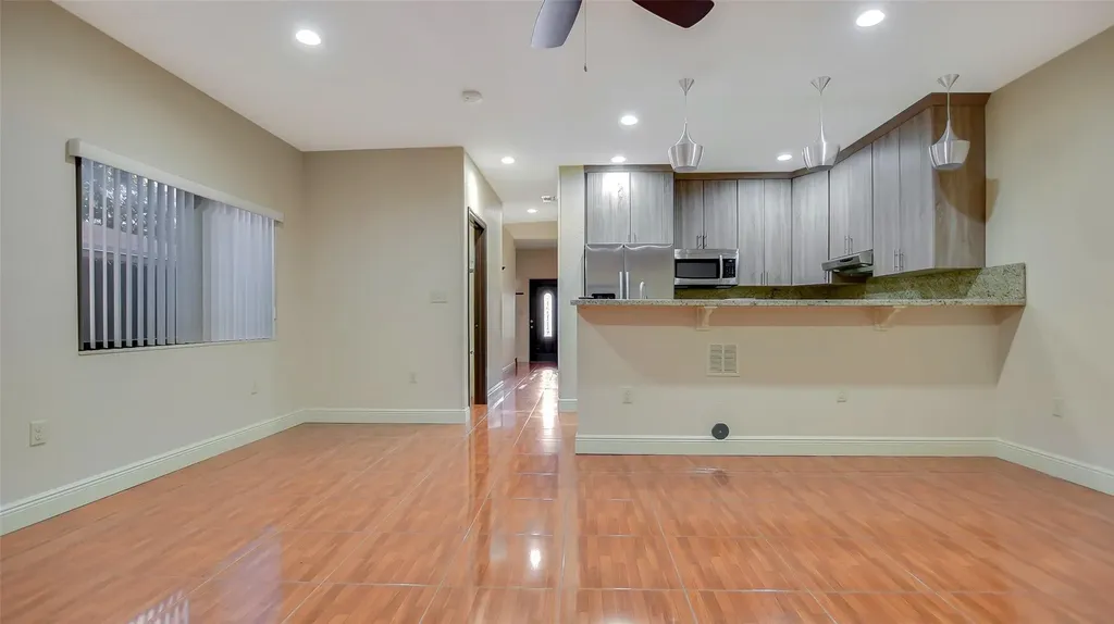 1461-1463 SW 40th Terrace Fort Lauderdale FL 33317