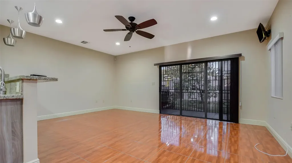 1461-1463 SW 40th Terrace Fort Lauderdale FL 33317