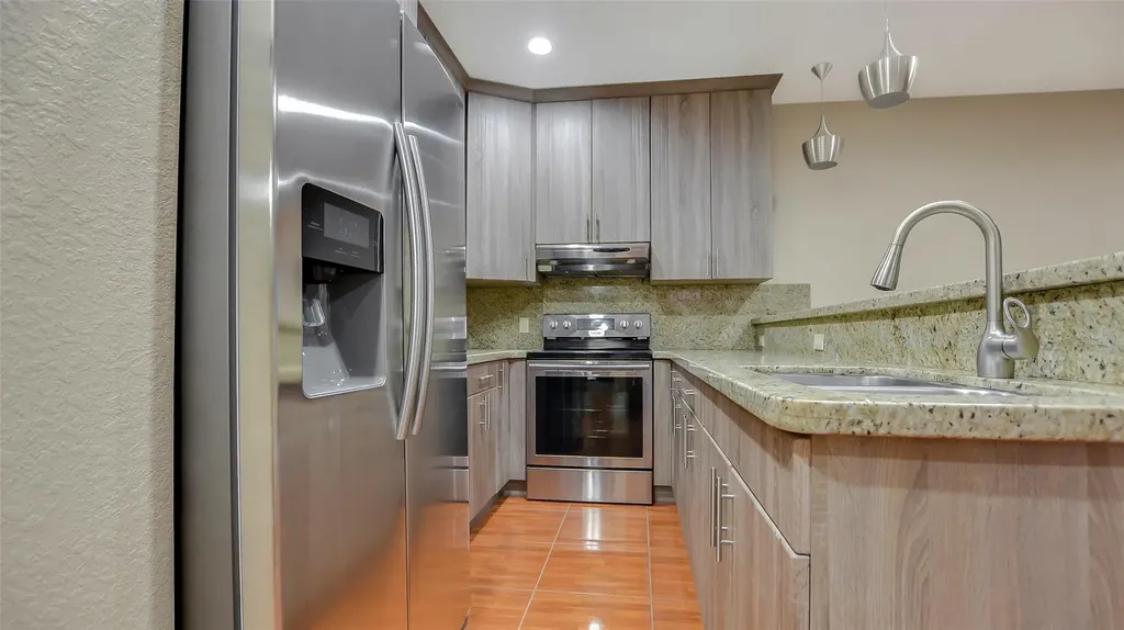 1461-1463 SW 40th Terrace Fort Lauderdale FL 33317