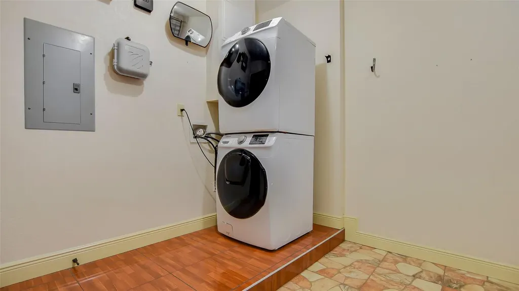1461-1463 SW 40th Terrace Fort Lauderdale FL 33317