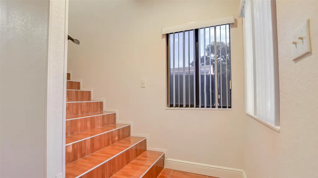 1461-1463 SW 40th Terrace Fort Lauderdale FL 33317