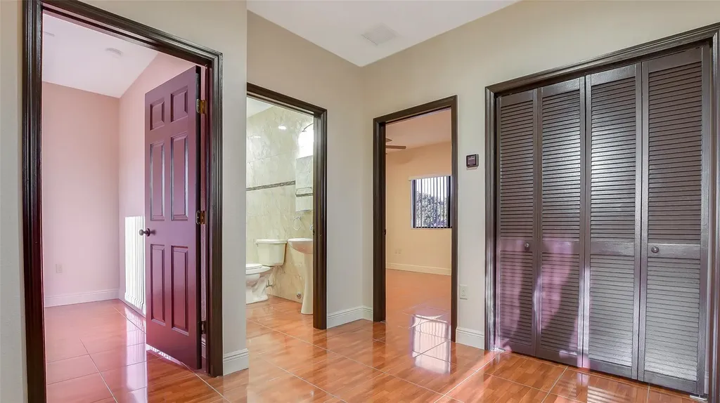 1461-1463 SW 40th Terrace Fort Lauderdale FL 33317