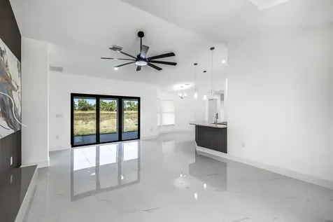 2618 Queen Drive Lehigh Acres FL 33971