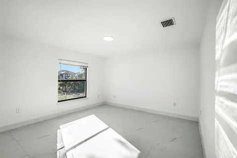 2618 Queen Drive Lehigh Acres FL 33971