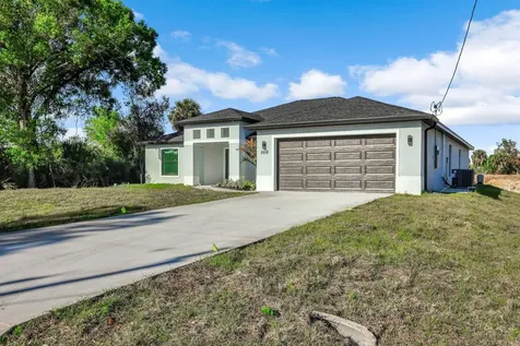 2618 Queen Drive Lehigh Acres FL 33971