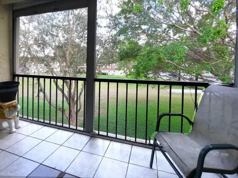Pembroke Pines FL 33025