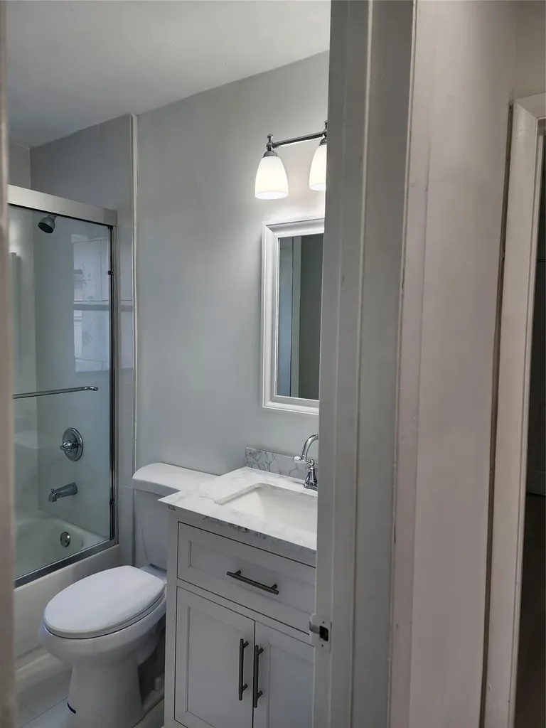320 NW 4th Avenue Deerfield Beach FL 33441