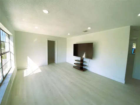320 NW 4th Avenue Deerfield Beach FL 33441