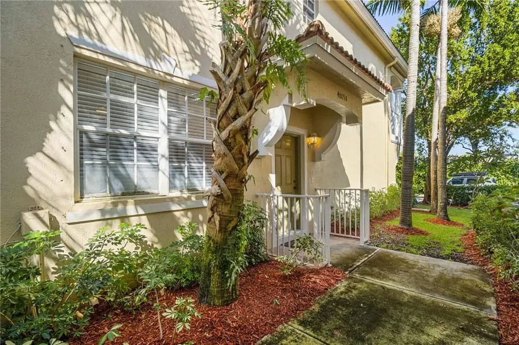 4809 N Wickham Circle Delray Beach FL 33445