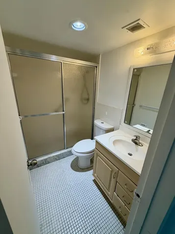 Hallandale Beach FL 33009