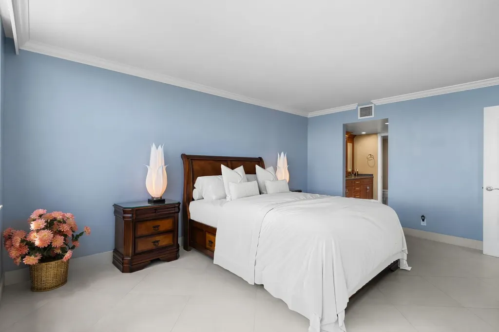 511 Bayshore Drive Fort Lauderdale FL 33304