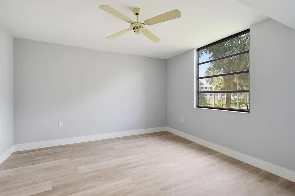 1717 Whitehall Drive Davie FL 33324