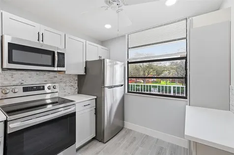 1717 Whitehall Drive Davie FL 33324