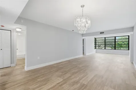 1717 Whitehall Drive Davie FL 33324