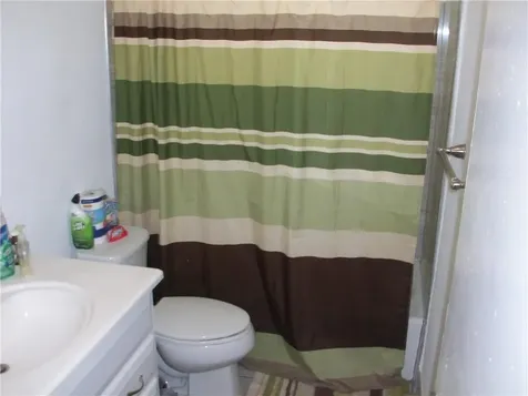 5039 NW 42 Street Lauderdale Lakes FL 33319
