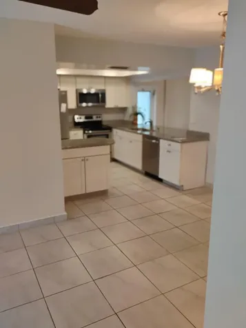 5039 NW 42 Street Lauderdale Lakes FL 33319