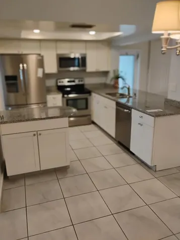5039 NW 42 Street Lauderdale Lakes FL 33319
