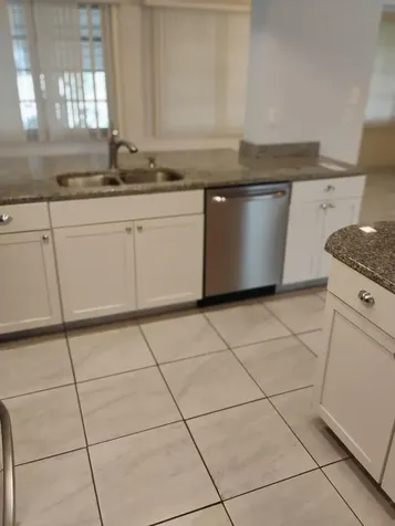 5039 NW 42 Street Lauderdale Lakes FL 33319